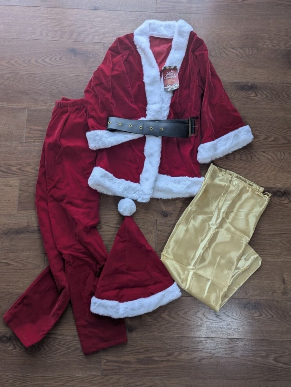 Santa 5 Piece Costume Kids Medium NWT